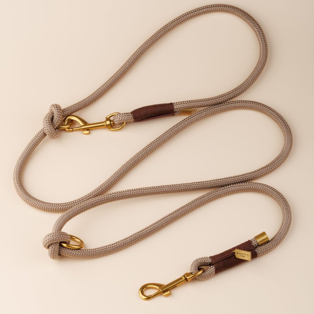 Поводок hands-free в цвете Macchiato